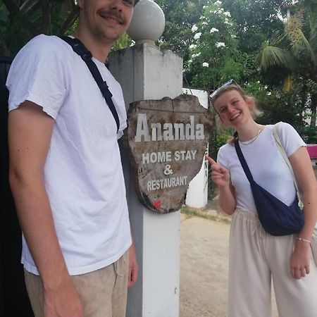 Ananda Home Stay And Restaurant Tangalle Buitenkant foto